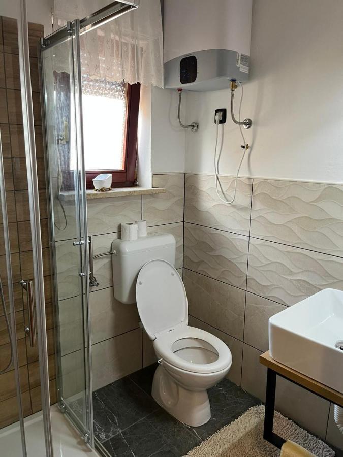 Studio Apartman San 3 Ližnjan Exteriör bild