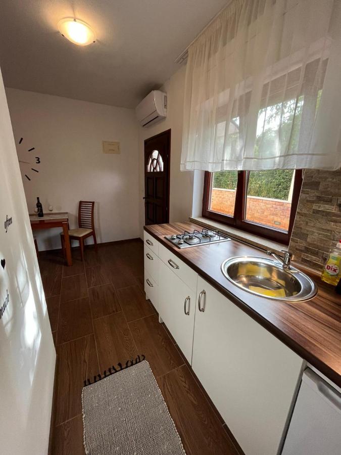Studio Apartman San 3 Ližnjan Exteriör bild