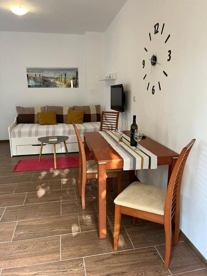 Studio Apartman San 3 Ližnjan Exteriör bild
