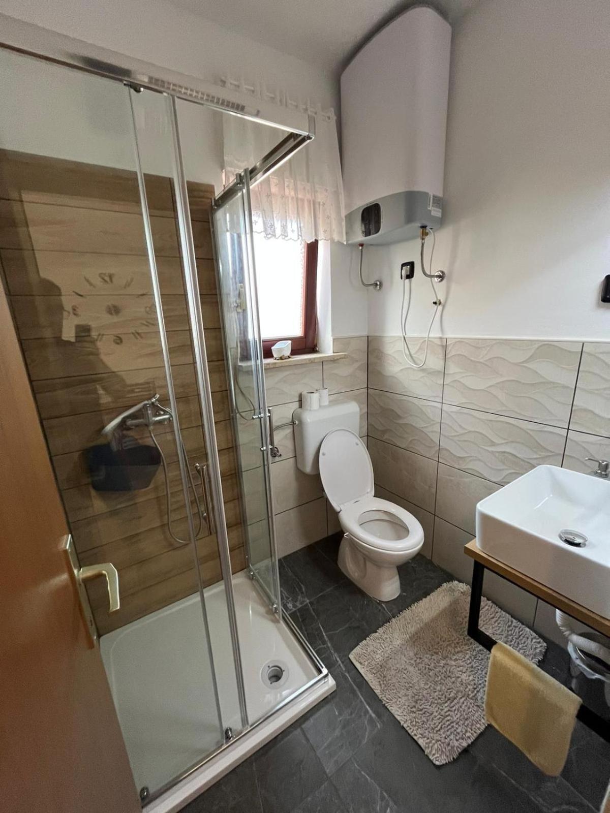 Studio Apartman San 3 Ližnjan Rum bild
